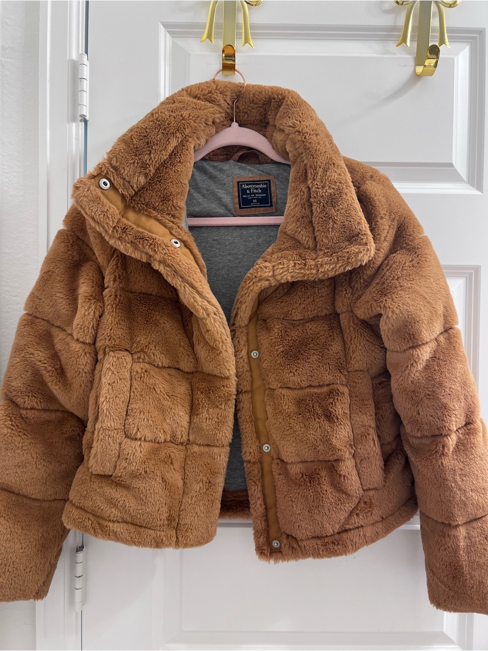 Abercrombie & Fitch Women's Camel Teddy Puffer Coat
